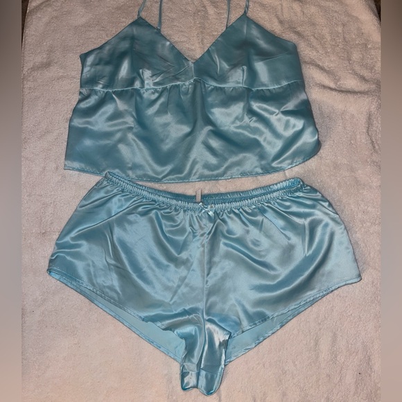 Flora Nikrooz Pajama Set - Picture 1 of 2